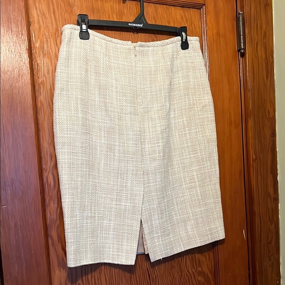 Calvin Klein Women’s Tweed Pencil Skirt Size 8 - Picture 2 of 6
